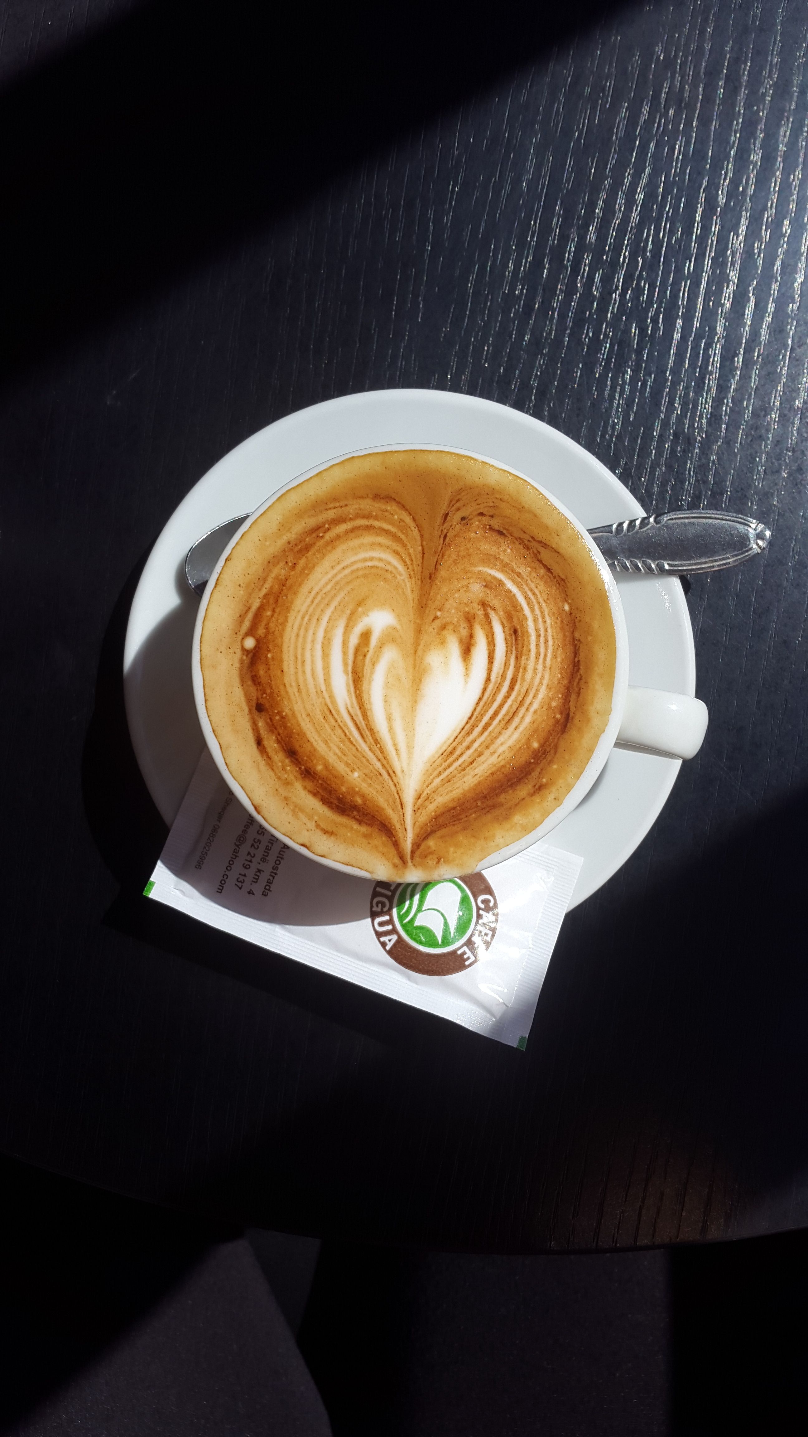 Kawa z latte art